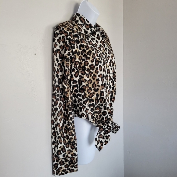 Free People Medium Leopard Love Long Sleeve Shirt Button Up Knot Collared Denim - Picture 4 of 9